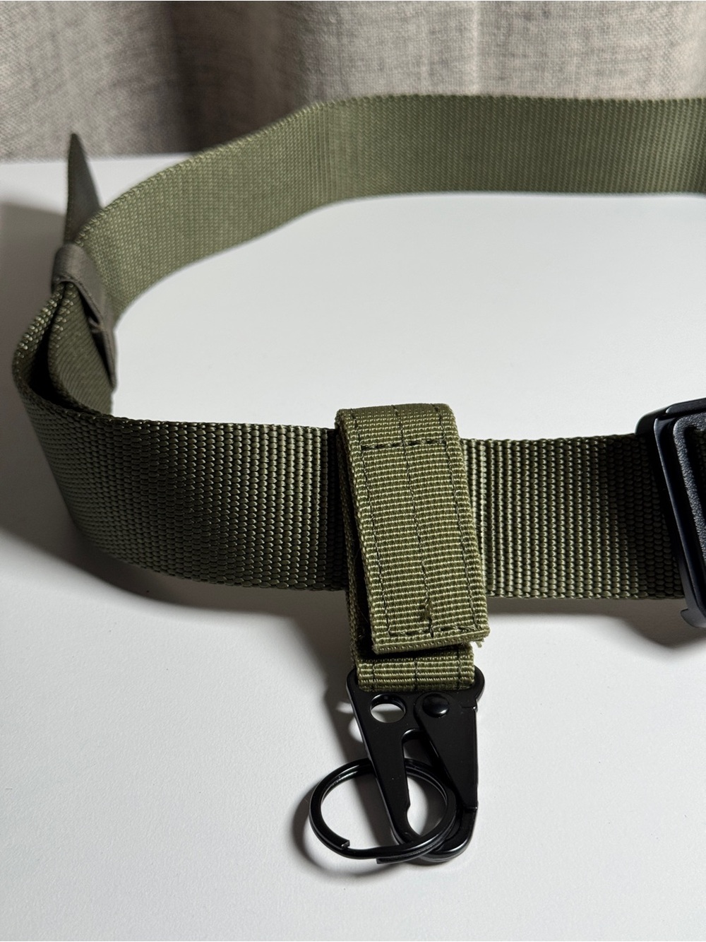 Fairwin Tactical Belt Olive Green Quick Release Buckle with Keychain - Picture 3 of 5